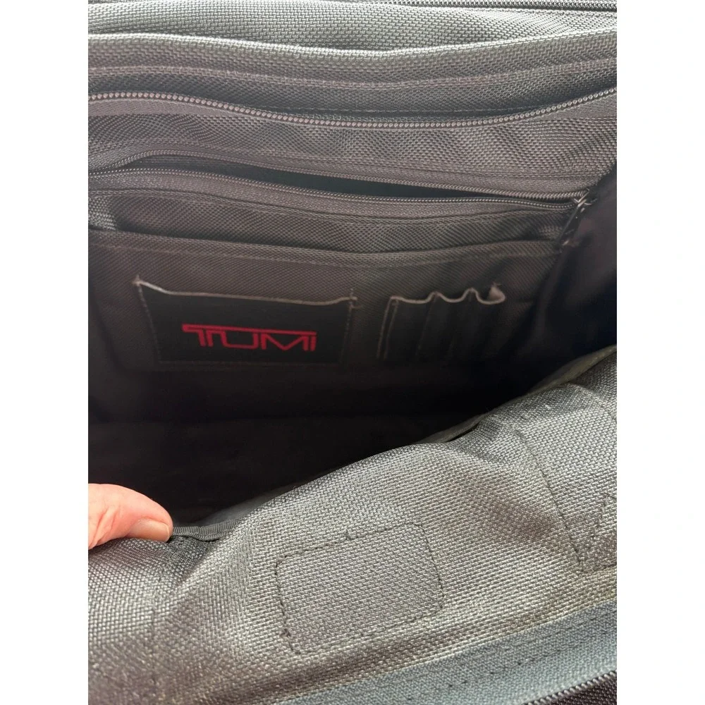 Tumi Black Ballistic Nylon Briefcase Made in USA Expandable Laptop Business Bag